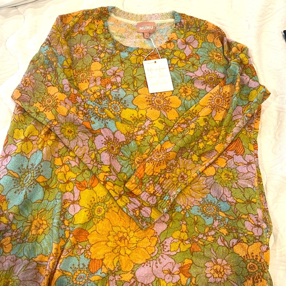 Mumu lightweight long sleeve sweater floral